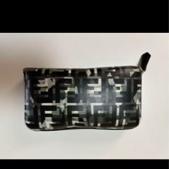 FENDI 財布　迷彩