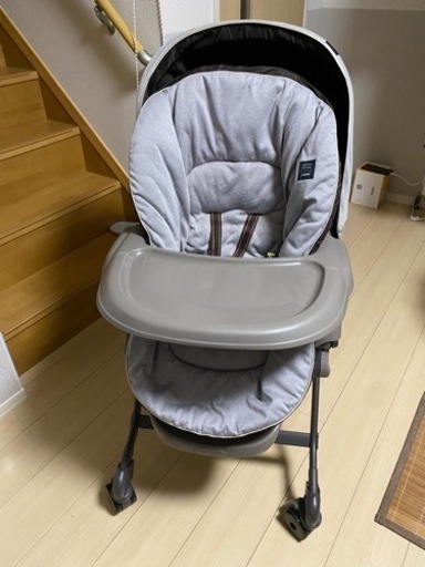【値下げしました】美品　\nコンビ　ネムリラ　AUTO SWING BEDi おやすみドームEG 電動スイング　ハイローチェア