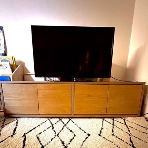 テレビとテレビ台のセット