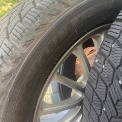 アルミホイール17インチ、スタッドレスタイヤ付き　　