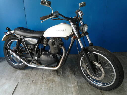 KAWASAKI 250TR 白  自賠責保険加入で乗れます 半額配送キャンペーン 期間限定車体本体価格 諸経費０円 激安 横浜 P-Yard