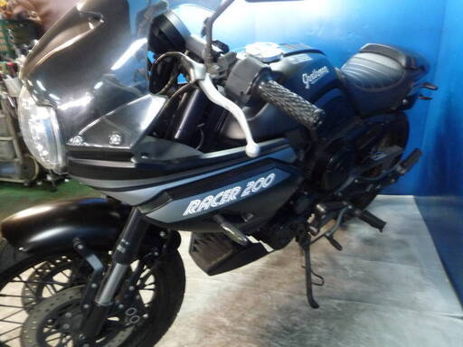 GPX ジェントルマンレーサー200 黒 半額配送キャンペーン エンジン始動