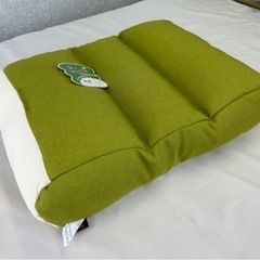 日本製　足の休息枕