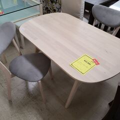 J7005 IKEA イケア ダイニングテーブルセットイス2脚付 HALVDAN 