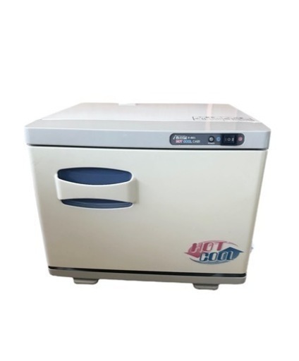 タオルウォーマー　HOT&COOL 15L 55〜65本 タオルウォーマーYSER1570 (H)1560×(L)700 リラインス社