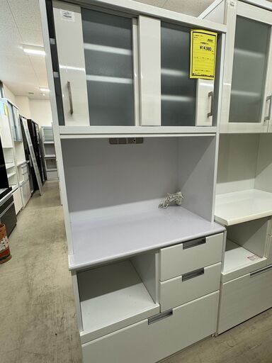 ジモティ来店特価!!　　食器棚　ホワイト　　J-0617