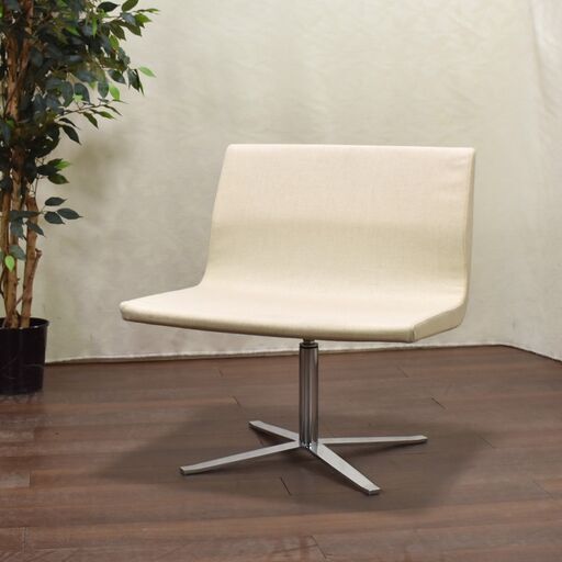 ≪yt1401ジ≫ アウトレット家具 ラウンジチェア 幅75cm 白系 サンプル品 ブランド不明 ワイドチェア/回転チェア 60417-07