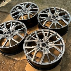 値下げしました！車のパーツ タイヤ、ホイール 
