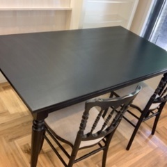 IKEAインガトループテーブル