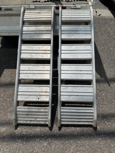 荷物 アルミブリッジ
