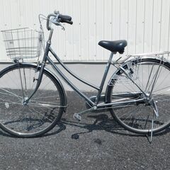 中古自転車多数販売中! ご来店ください! 早い者勝ち!　シティサイクル ブリヂストン 27インチ シルバー 内装3段変速 オートライト リヤテールランプ点灯確認済み 売れてます! 早い者勝ち! 状態は全体的に極めて良好と思います!　m17