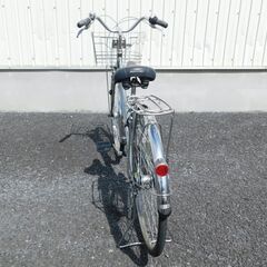 中古自転車多数販売中! ご来店ください! 早い者勝ち!　シティサイクル ブリヂストン 27インチ シルバー 内装3段変速 オートライト リヤテールランプ点灯確認済み 売れてます! 早い者勝ち! 状態は全体的に極めて良好と思います!　m17
