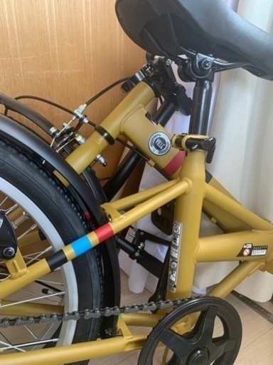 新品 自転車 折りたたみ自転車 ギアなし