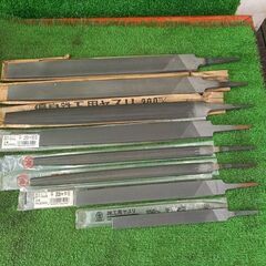 メーカー混載 鉄工用ヤスリまとめ80本以上　25kg【野田愛宕店】【店頭取引限定】【中古】管理番号：ITRHA9BHZRVS