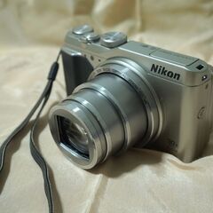 美品：NIKON coolpix S9900：元箱他一式付属