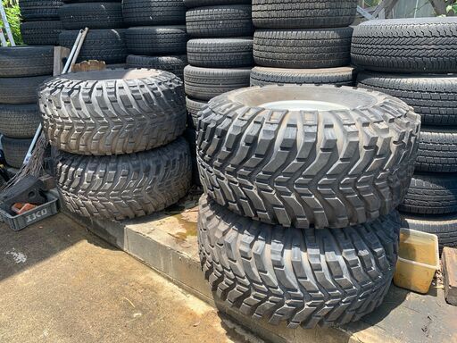 MICKEY THOMPSON（ミッキートンプソン）の中古オフロード用タイヤと  
