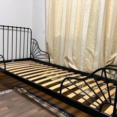 IKEA ベッド　