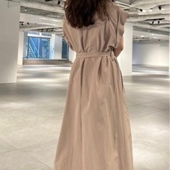 新品未使用タグ付[フレイ アイディー] トレンチジレワンピ レディース ベージュ ノースリーブ ロングワンピース