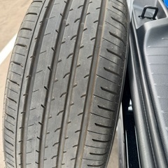 [最終値下げ]タイヤ225/65R17)4本セット