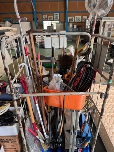 決まりました⚠️本日、明日限定⚠️早い者勝ち！中古品☆道具まとめ！草刈機、剪定ハサミや枝切りなど！まとめて⚠️格安☆中古☆配達相談可能☆早い者勝ち新生活に♪