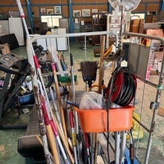 決まりました⚠️本日、明日限定⚠️早い者勝ち！中古品☆道具まとめ！草刈機、剪定ハサミや枝切りなど！まとめて⚠️格安☆中古☆配達相談可能☆早い者勝ち🫵🏾新生活に♪