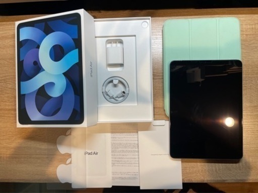 【極美品】iPad Air4 スカイブルー
