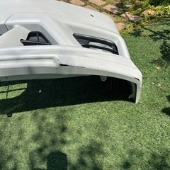 ヴェルファイア　21年フロントバンパー