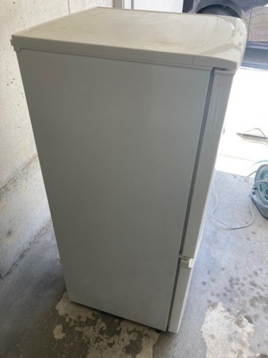 譲る方決まりました 配送、設置可能 2016年 137L 冷蔵庫