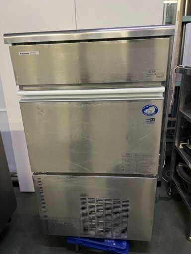パナソニック製氷機 95kg  2015年