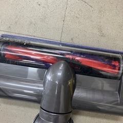 K2406-466 ダイソン V7 slim コードレス掃除機 スタンド付 汚れあり 年式不明 動作確認済み