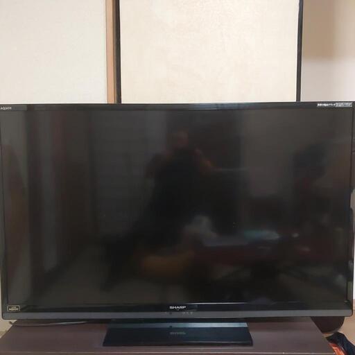 シャープ　AQUOS　60インチテレビ