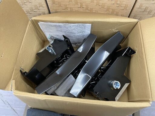 開封済み未使用 タカラ産業スペアタイヤキャリア PL-4920 2個セット