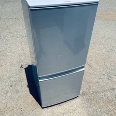 札幌市近郊にお住まいの方限定！送料無料！シャープ 冷蔵庫 SJ-D14B-S 137L