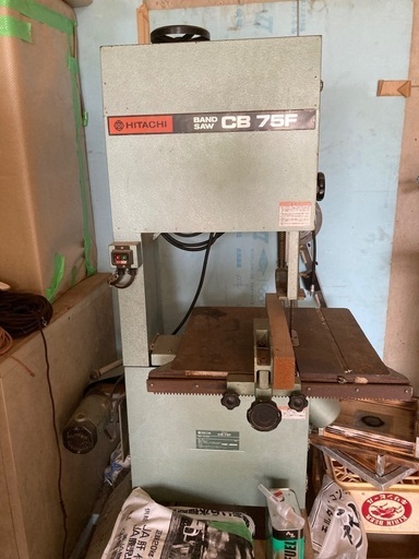 BAND SAW 日立　中古　バンドソー
