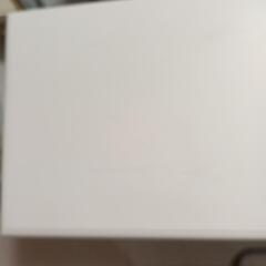 クラッシックで、エレガントなテレビ台