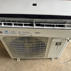 シャープエアコン　2018年6畳　工事可　　中古