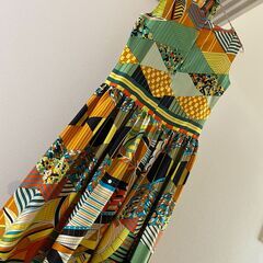 【新品未使用】シルク混スカーフリメイクワンピース　オレンジ＆緑系　M