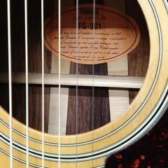 YAMAHA　ヤマハ　アコースティックギター　FG-301  弦交換済 YAMAHA ヤマハ アコースティックギター FG-301 弦交換済