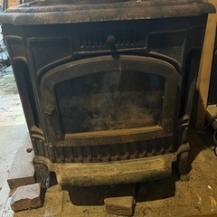 薪ストーブ　
商談中