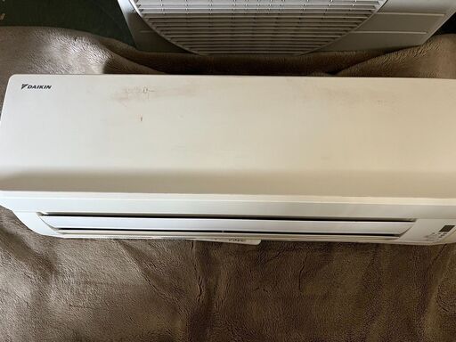 お取引終了★[おもに12畳用 /100V] 【標準工事費込み】2018年　ダイキン　DAIKIN