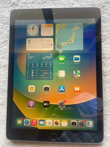 ipad 2017第5 wi-fi ３２GB silver バッテリー１００％　①