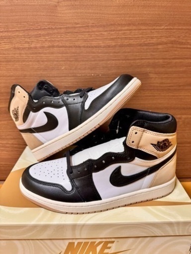 NIKE スニーカー