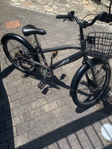 子供用自転車２２インチ黒色オートライト