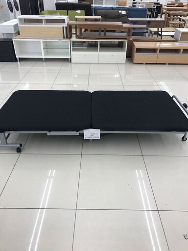 ★ジモティ割あり★  折りたたみベット ブラック H29×D94×W205 クリーニング済み HJ3454
