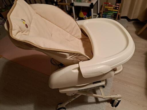 コンビ CEA ルシエスAT 電動ハイローチェア　スイングラック