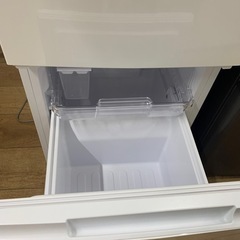 2ドア冷蔵庫 SHARP SJ-  D18GJ-W 2021年 179  L クリーニング済