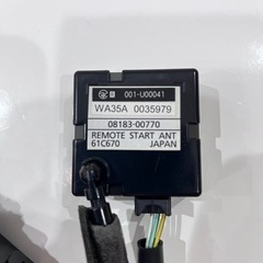 トヨタ　ハイエース　純正　エンジンスターター　リモート