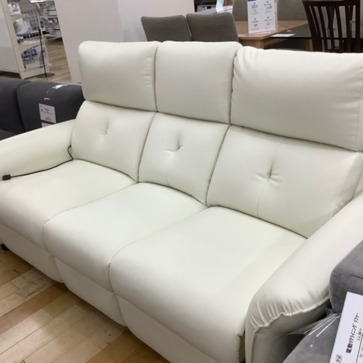 【トレファク ラパーク岸和田店】3人掛け 電動リクライニングソファー　入荷しました。