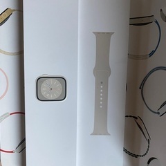 Apple Watch8 45mm GPS アルミニウム スターライト