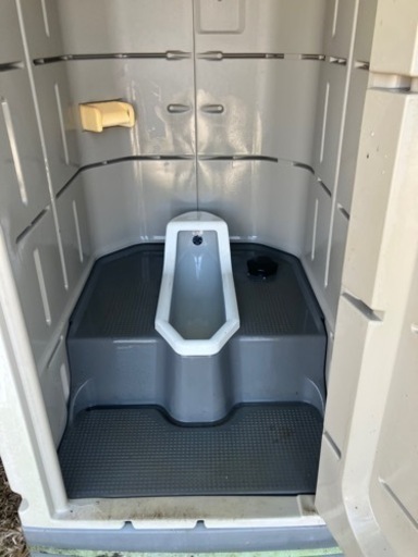 仮設トイレ中古簡易水洗式和式使用頻度極小 - その他